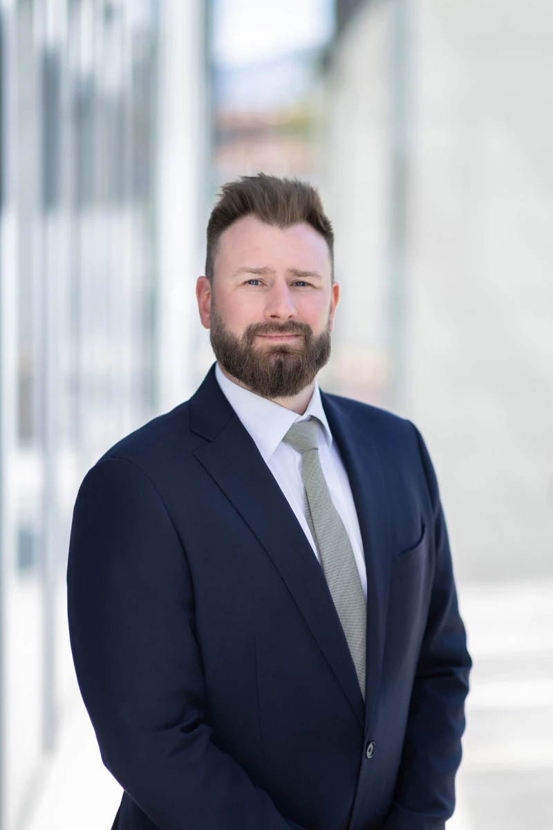 Scott Ashbourne at FH&P Lawyers LLP Kelowna Law Firm
